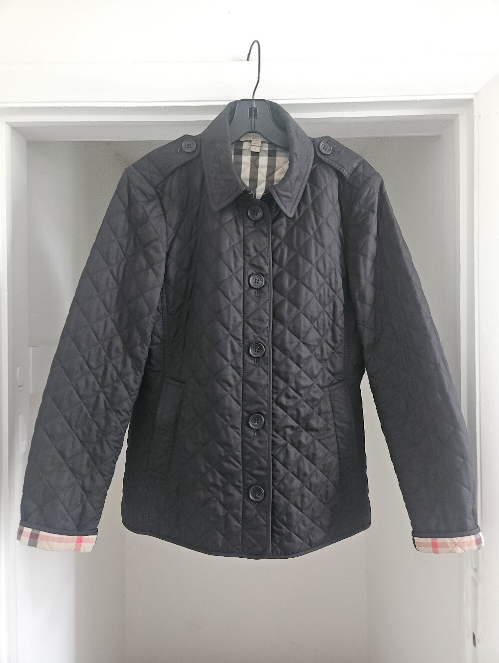 BURBERRY BRIT QUILTED BUTTON FRONT DOWN JACKET LARGE - Picture 2 of 9
